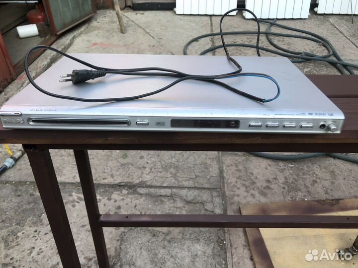 2 Dvd проигрывателя LG и philips