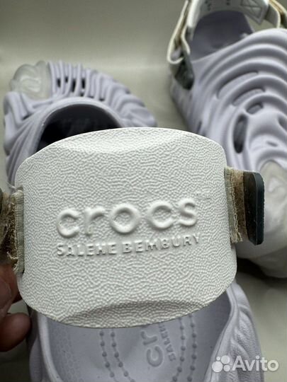 Crocs