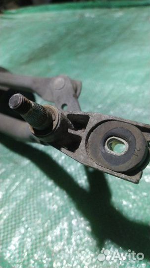 Трапеция с мотором стеклоочистителей Volkswagen