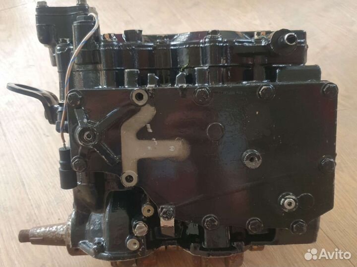 Двигатель evinrude 40 Johnson