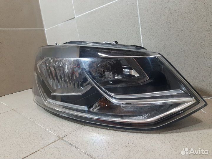 Фара правая Volkswagen Polo SED