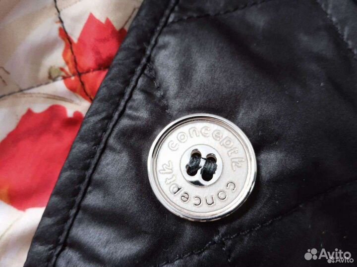 Плащ женский стеганный 46 размер