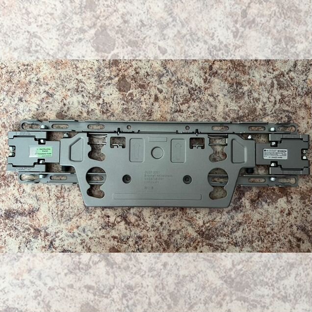 Оригинальный кронштейн LG MEC6367342