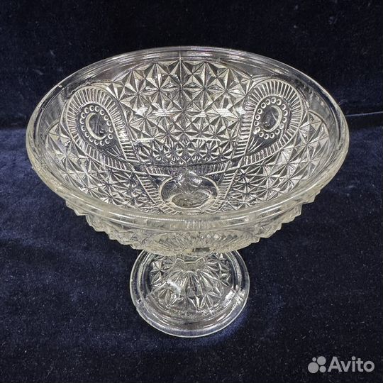 Старинная ваза на ножке креманка мальцов стекло