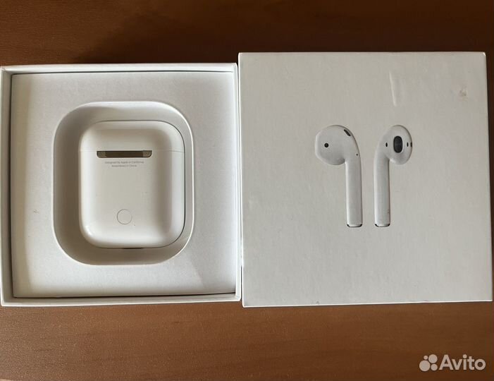 Оригинальные наушники Apple AirPods 2