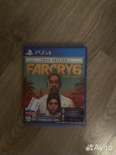 Игровая приставка ps4