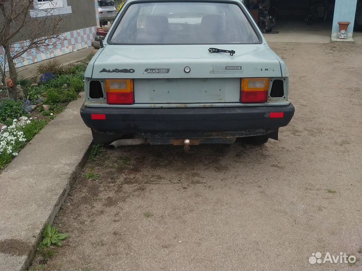 Audi 80