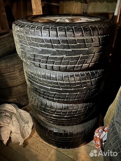 Колеса тойота Yokohama geolandar 285/60/R18