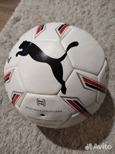 Футбольный мяч Puma