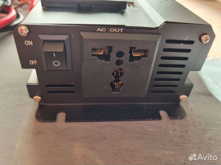 Инвертор 12/24 в 220 вт 5000W,есть видео,в наличии