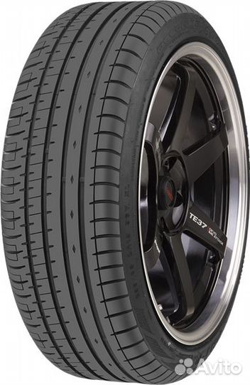 Accelera PHI-R 235/45 R18 98Y
