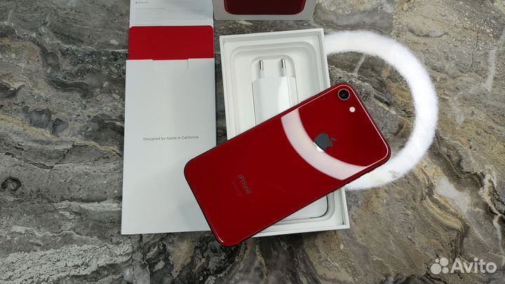 iPhone 8, 64 ГБ