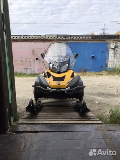 Ski-Doo Tundra WT 550