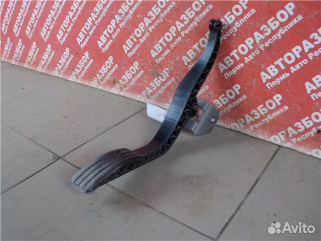 Педаль газа Renault Sandero BS12 K7JA710 2010