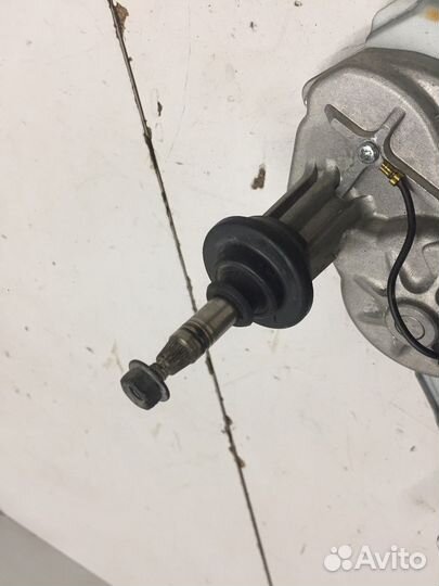 Моторчик стеклоочистителя задний (Kia Mohave)