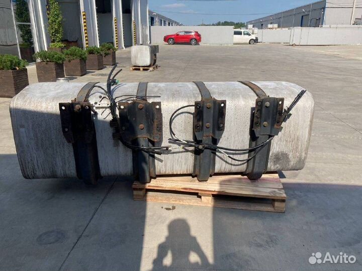 Бак топливный DAF XF105