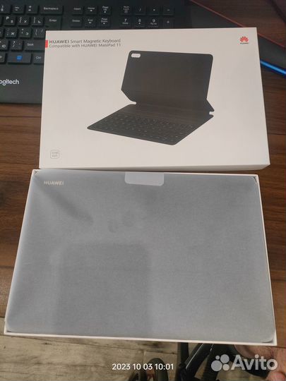 Чехол-клавиатура Huawei MatePad 11