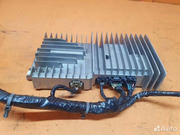 Усилитель звука Cadillac Escalade GMT900 6.2 2007