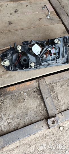 Фара передняя правая на Шкода суперб 1