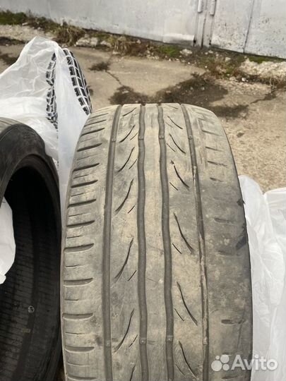 Kumho Crugen Premium KL33 235/45 R17