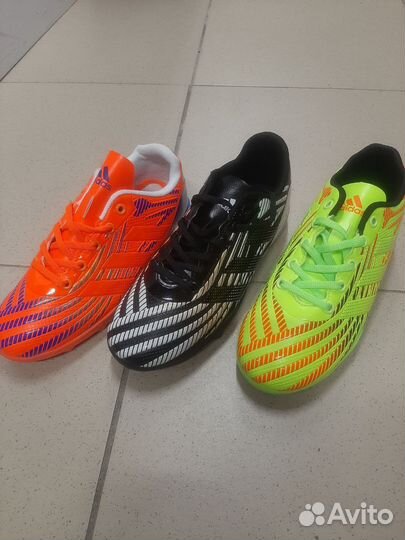 Бутсы детские бутбольные сороконожки