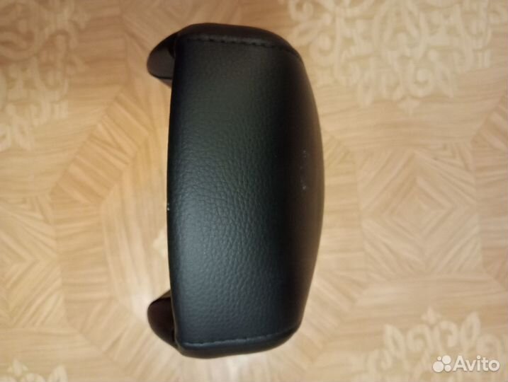 Подлокотник универсальный