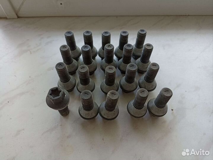 Колесные болты bmw