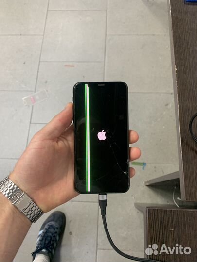 Дисплеи на iPhone X,XS