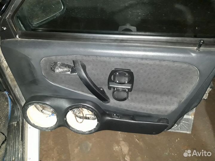 Дверные карты с подиумами под 16/16