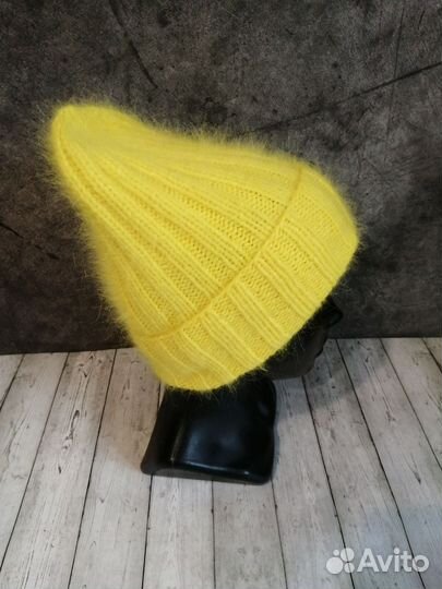 Шапка женская из пуха норки, ручная работа