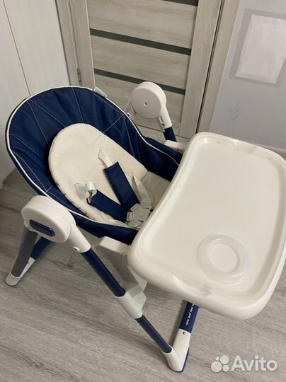 Стульчик для кормления capella