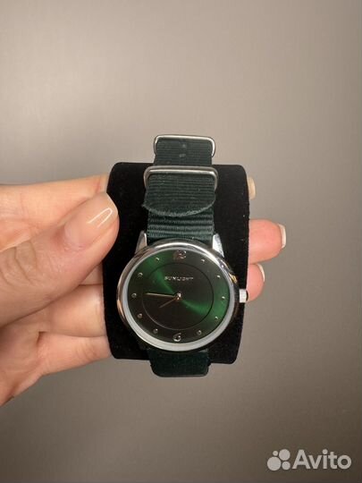 Часы наручные