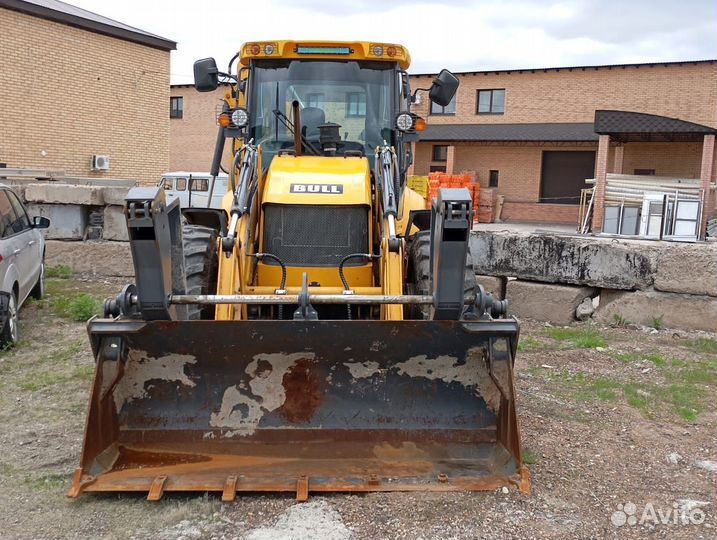 Экскаватор-погрузчик Bull 4SX Plus, 2023