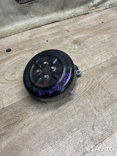 Помпа ом 271 мерседес w209