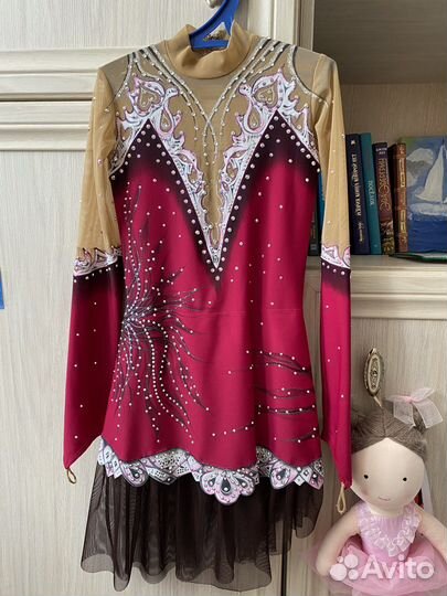 Платье для выступлений фигурное катание