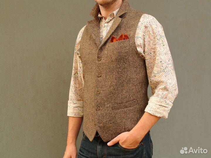 Твидовый жилет