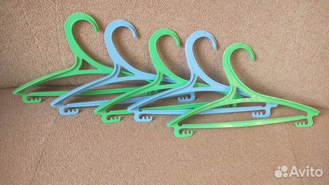 Вешалки детские
