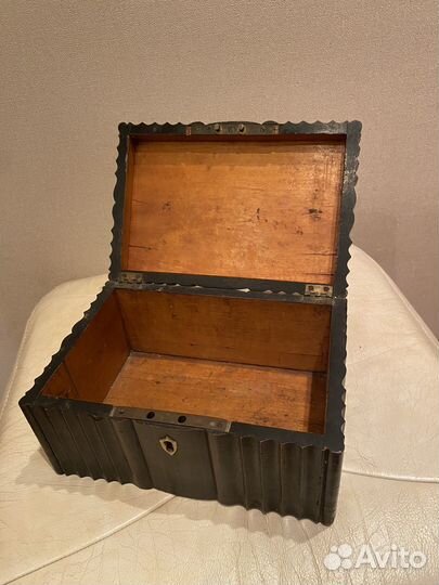 Старинная шкатулка 19 век