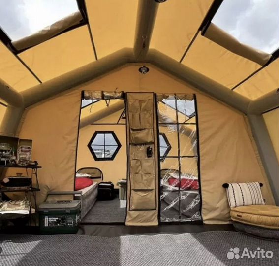 Туристическая надувная палатка
