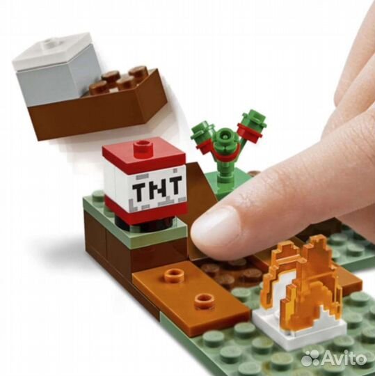 Конструктор Lego. Майнкрафт. Приключение в тайге