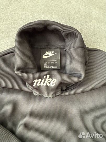 Водолазка женская Nike