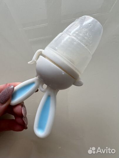 Бутылочка comotomo