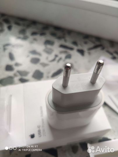 Оригинальное Зарядное устройство для iPhone 20W