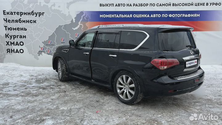 Блок управления парктроником Infiniti QX56 (Z62) 28532-1LA0A