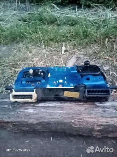 Приборная панель golf 2