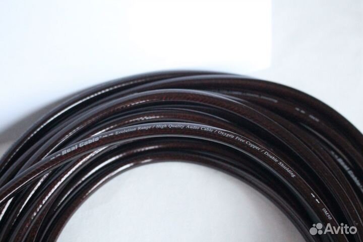 Кабель сабвуфера и кассеты аудио (Real cable TDK)