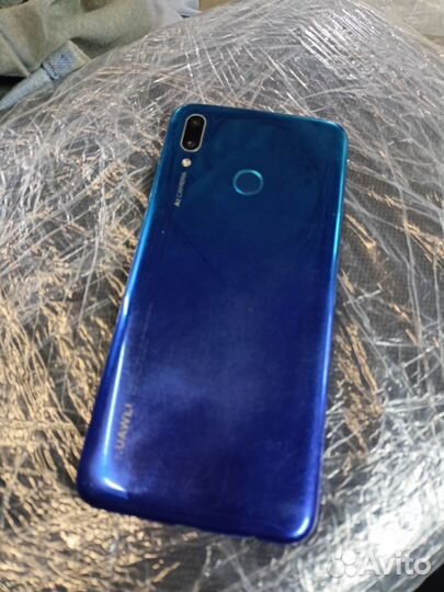 HUAWEI P Smart (2019), 3/32 ГБ