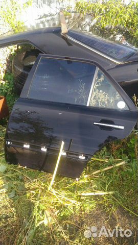 Задняя левая дверь w124 мерседес