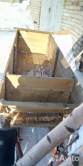 Сани для снегохода и Снасти для зимней рыбалки