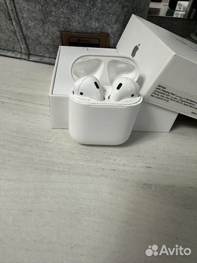 Airpods 2